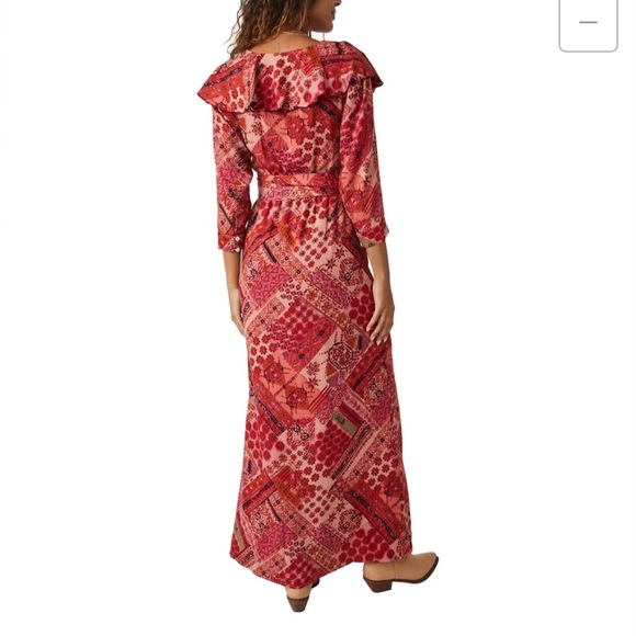 Free People
Lennon Printed 3/4 Sleeve V-Neck Split Button Front Dress - Picture 4 of 15